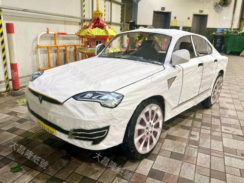 Need A Porsche Or A GT-R For The Afterlife? This Shop Has You Covered