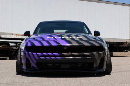 Charger Gets Its First Manual For Drifting, Durango Gets New Colors