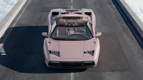 Wild Roofless Diablo Restomod Has A Gated Manual, Even If Its Renders Can’t Count Its Own Gears