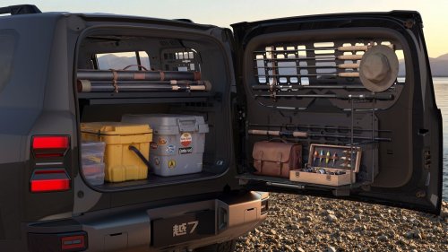 China’s New GAC Yue 7 Wants The Defender’s Lunch And Also Its Face