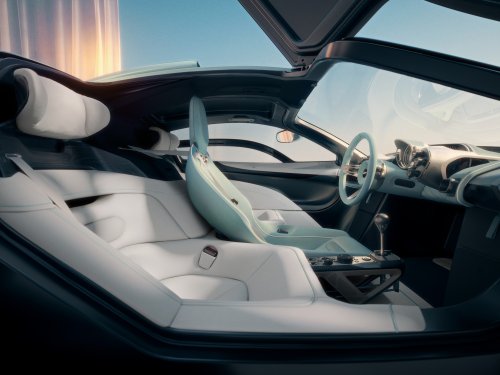 Gordon Murray’s S1 Is An Analog Supercar For The Modern Era