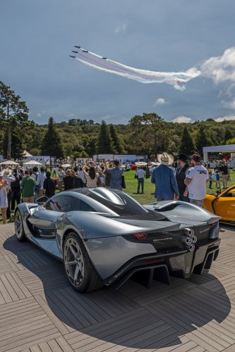 Turns Out The Fastest Way To Sell A $2.5M American Hypercar Is A Third Pedal