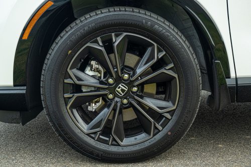 Honda’s 2026 CR-V Hybrid AWD Is The SUV You Buy When You’re Done Thinking About It