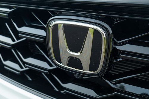 Honda’s 2026 CR-V Hybrid AWD Is The SUV You Buy When You’re Done Thinking About It
