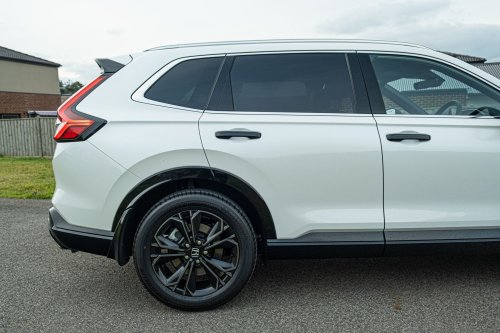 Honda’s 2026 CR-V Hybrid AWD Is The SUV You Buy When You’re Done Thinking About It