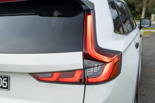 Honda’s 2026 CR-V Hybrid AWD Is The SUV You Buy When You’re Done Thinking About It