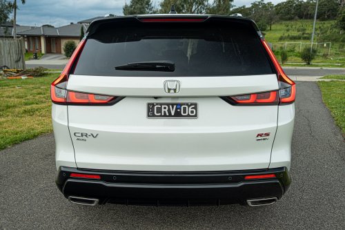 Honda’s 2026 CR-V Hybrid AWD Is The SUV You Buy When You’re Done Thinking About It
