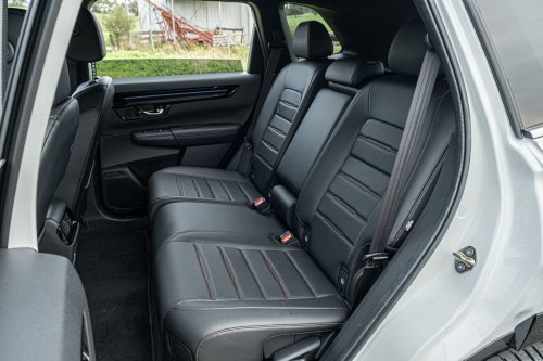 Honda’s 2026 CR-V Hybrid AWD Is The SUV You Buy When You’re Done Thinking About It