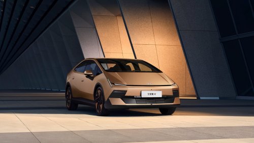Hyundai’s Ioniq V Looks Like A Lambo, Is As Big As A Camry, And Costs Less Than America’s Cheapest New Car