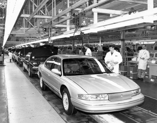 Stellantis, Dodge, Muscle Cars, Stellantis Might Sell The Plant That Built Dodge’s Last Hemi Muscle Cars