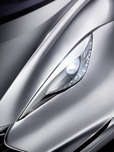 Infiniti’s Coolest Car Never Made Had A Tiny 3-Cylinder That Never Drove A Wheel