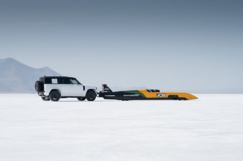 JCB Hydromax Sets New Land Speed Record Of 406 MPH