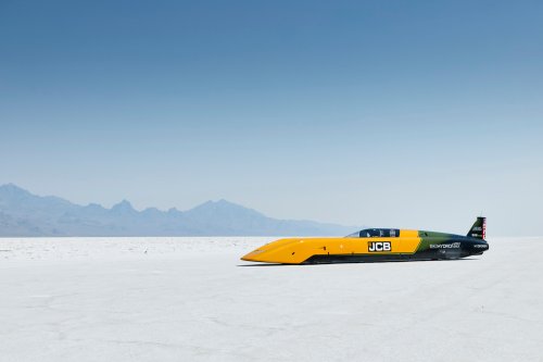 JCB Hydromax Sets New Land Speed Record Of 406 MPH