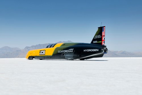 JCB Hydromax Sets New Land Speed Record Of 406 MPH