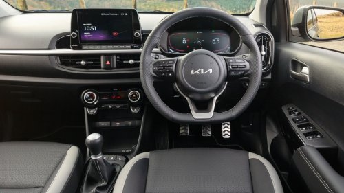 Is 1 Hour Enough For Automatic Drivers To Learn Stick Shift? The AA Thinks So