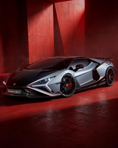 Lamborghini Introduces Fastest And Most Powerful Model Ever