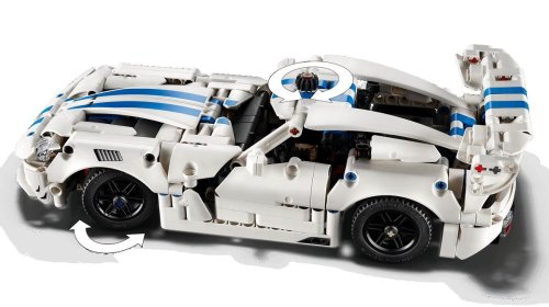 This $64.99 Lego Dodge Viper Has Moving V10 Pistons