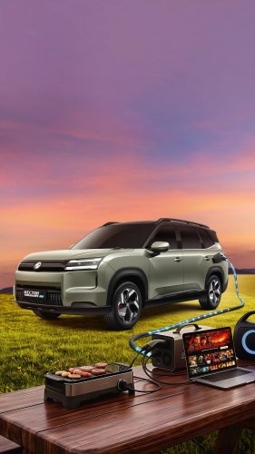 MG Will Sell You A Three-Row EV For Just $14,600, Batteries Not Included