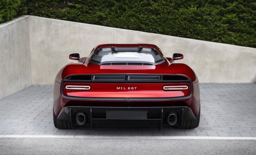 McLaren’s First Manual Supercar In 34 Years Isn’t Faking It Like Ferrari