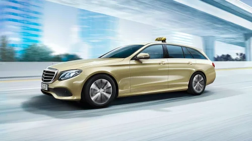 Mercedes Gave Up On Taxis, Now It Wants Back In As BYD Circles