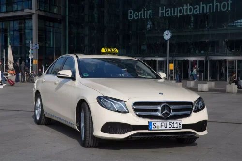 Mercedes, BYD, Mercedes Gave Up On Taxis, Now It Wants Back In As BYD Circles