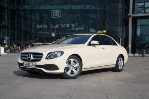 Mercedes, BYD, Mercedes Gave Up On Taxis, Now It Wants Back In As BYD Circles