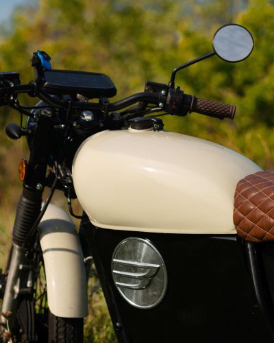 Grandpa’s Blown 1974 Honda CB500 Came Back As A Sneaky Electric Bike