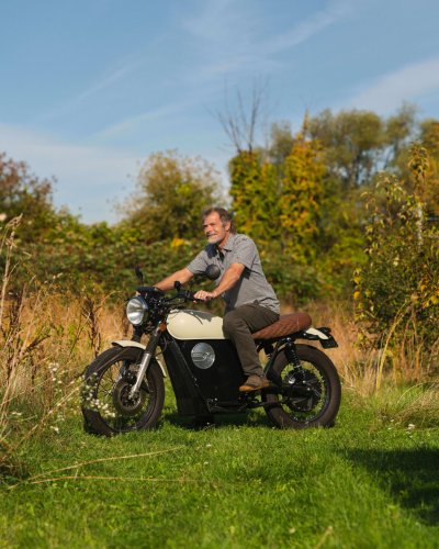 Grandpa’s Blown 1974 Honda CB500 Came Back As A Sneaky Electric Bike