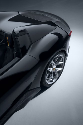 Novitec’s Ferrari 12Cilindri Spider Is Here To Treat Your Manuale Blues