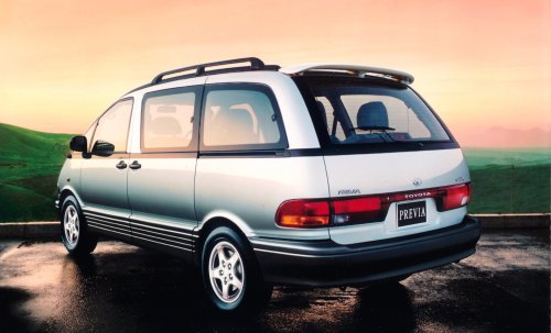 Millennials Grew Up Mocking Minivans, Now They Can’t Buy Them Fast Enough