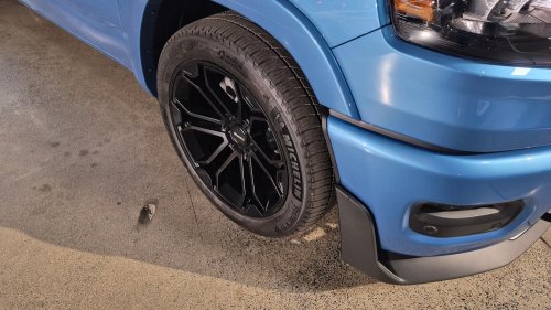 Ram And Fox Factory Show A Lowered Muscle Truck And A TRX Concept