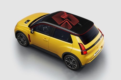 Updated Renault 5 Borrows The Clio Williams Look But Gains Miles, Not Speed