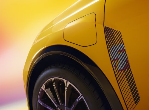 Updated Renault 5 Borrows The Clio Williams Look But Gains Miles, Not Speed