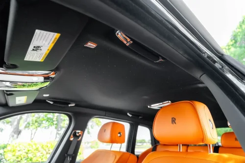 This 240-Mile Rolls-Royce Cullinan Drew $555,551 And Still Went Home Unsold