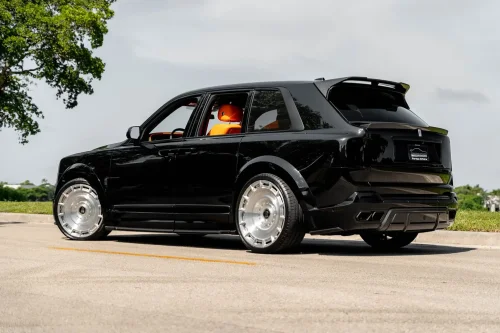 This 240-Mile Rolls-Royce Cullinan Drew $555,551 And Still Went Home Unsold