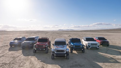 Nearly A Million Stellantis Vehicles Have A Camera Problem, All Because Of The Radio