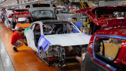 Bad News For Your Next Car: The US-Canada Tariff Truce Just Fell Apart