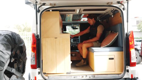 This Monster Toyota HiAce 4×4 Camper Out-Clears A Land Cruiser