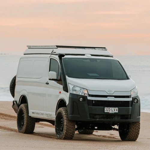 This Monster Toyota HiAce 4×4 Camper Out-Clears A Land Cruiser