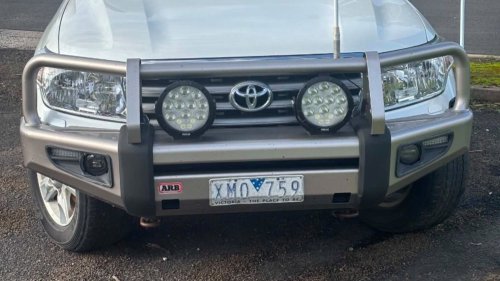 He Drove His Land Cruiser V8 To 999,999 Km, Then Left The Last One To The Next Buyer