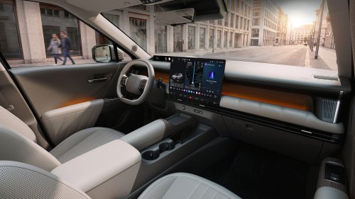 Hyundai’s New Tucson Remembers How You Got Into That Tight Parking Bay, And Reverses Itself Out