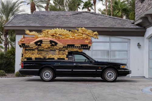 We Bet You’ve Never Seen A Lincoln Town Car Like This Before