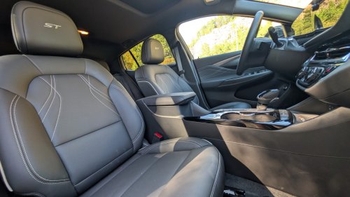 Buick’s 2006 Envista ST Is A Love Letter To Buick Loyalists | Review
