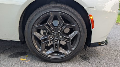 Ignore The Hate Because The Dodge Charger R/T Is A Truly Impressive Muscle Car | Review