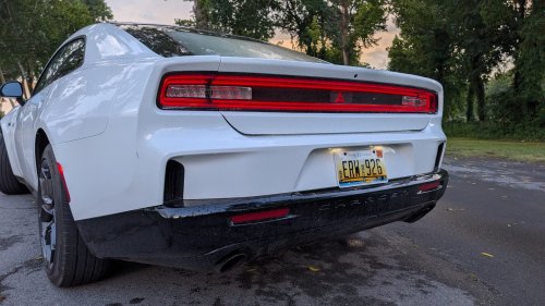 Ignore The Hate Because The Dodge Charger R/T Is A Truly Impressive Muscle Car | Review