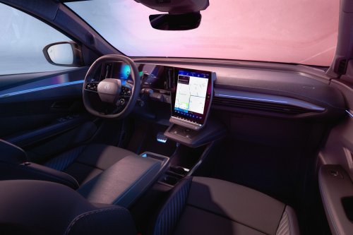 Renault Scenic E-Tech Gains Longer Range And Smarter Tech But Skips The Mustache