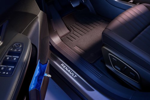 Renault Scenic E-Tech Gains Longer Range And Smarter Tech But Skips The Mustache