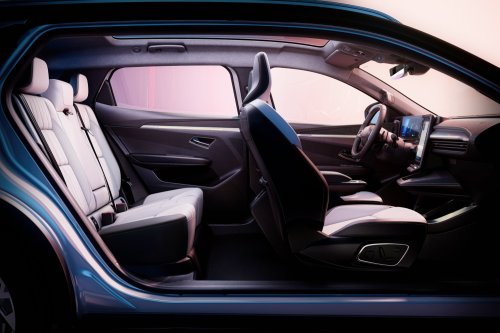 Renault Scenic E-Tech Gains Longer Range And Smarter Tech But Skips The Mustache
