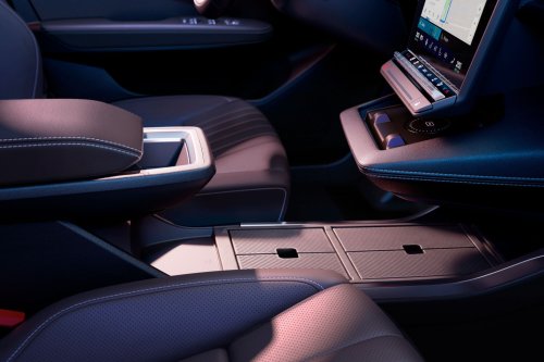 Renault Scenic E-Tech Gains Longer Range And Smarter Tech But Skips The Mustache