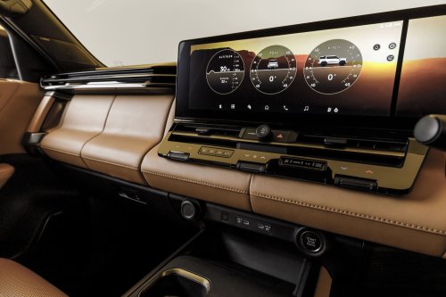2027 Mitsubishi Pajero Goes Land Cruiser Hunting With Ladder Frame, Diesel Power, And Upmarket Interior